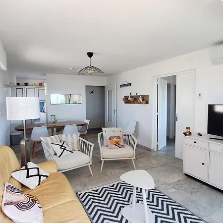 Διαμέρισμα De 92 M2 Climatise Face A La Avec Garage *